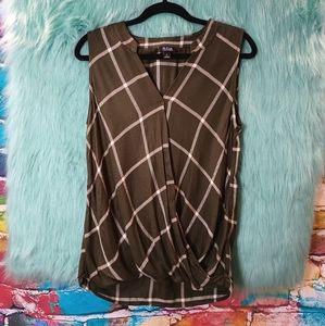 A.N.A Green White and Yellow V-Neck Sleeveless Layered High Low Top Size S